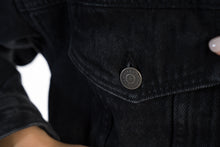Cargar imagen en el visor de la galería, ZU TA NÏ DENIM JACKET