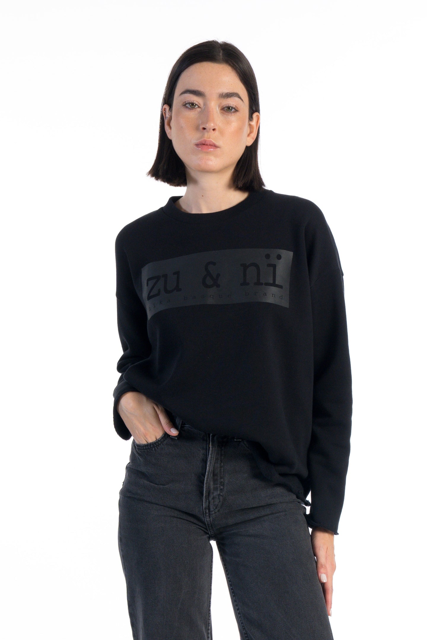 SUDADERA ZU TA NÏ WOMAN