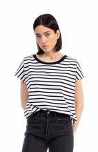 Cargar imagen en el visor de la galería, T-SHIRT GETARI